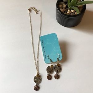 Handmade necklace and earrings set